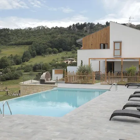 Malkorra & Restaurant Hotel