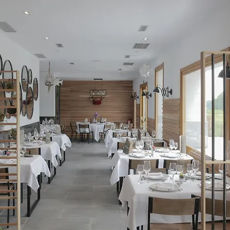 מלון Malkorra & Restaurant *